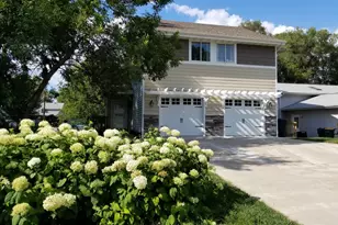 6406 45th Pl N, Crystal, MN 55428 - Photo 1