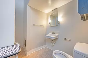 609 E 4th St, Fairmont, MN 56031 - Photo 30