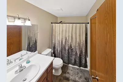 3323 Greenbrier Street, Vadnais Heights, MN 55127 - Photo 6