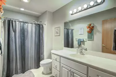 1600 Hallewood Boulevard, New Richmond, WI 54017 - Photo 36