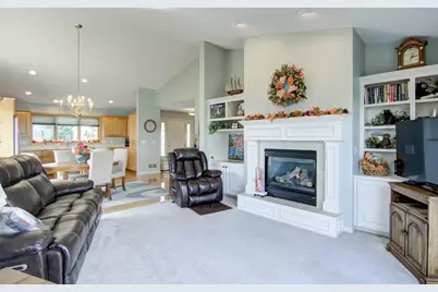 1600 Hallewood Boulevard, New Richmond, WI 54017 - Photo 24