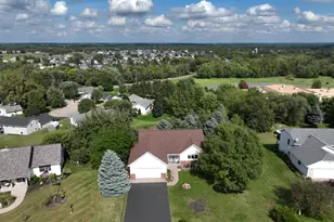 1600 Hallewood Blvd, New Richmond, WI 54017 - Photo 52