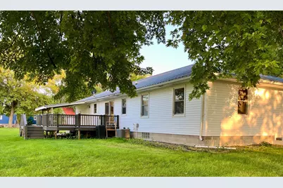 301 Superior Street, Milroy, MN 56263 - Photo 4