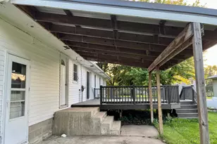 301 Superior St, Milroy, MN 56263 - Photo 8