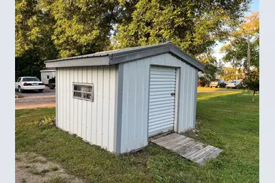 301 Superior Street, Milroy, MN 56263 - Photo 18
