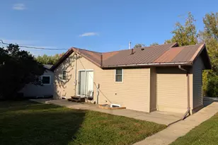 202 Hill St, Russell, MN 56169 - Photo 2