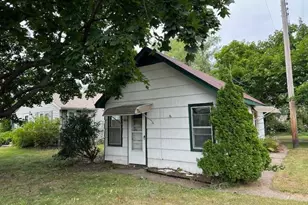 100 W Warburton St, South Saint Paul, MN 55075 - Photo 1