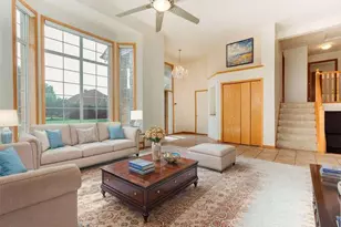 17583 Foxboro Ln, Lakeville, MN 55024 - Photo 2