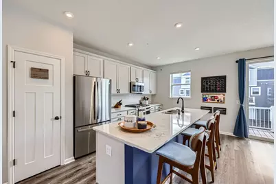 13689 Marsh View Trail, Rogers, MN 55374 - Photo 6