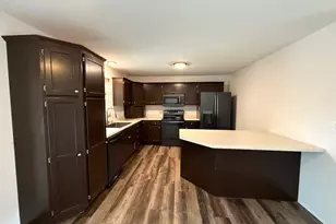 7192 21st Ave NW, Pennock, MN 56279 - Photo 1