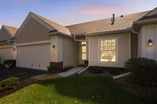 5832 Prairie Ridge Dr, Shoreview, MN 55126 - Photo 1