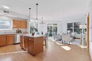 1800 Clinton Ave, Minneapolis, MN 55404 - Photo 2