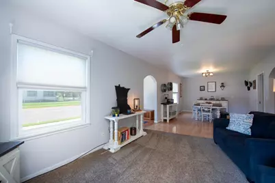 202 Silver Street E, Mapleton, MN 56065 - Photo 4