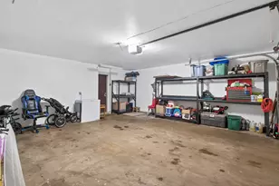 9487 Monroe St NE, Blaine, MN 55434 - Photo 14