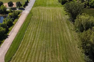 1801 Pryor Ave N, Glencoe, MN 55336 - Photo 6