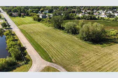 1801 Pryor Avenue N, Glencoe, MN 55336 - Photo 8