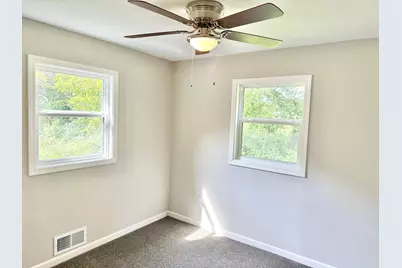 1706 31st Street SW, Austin, MN 55912 - Photo 14