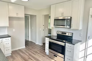 1706 31st St SW, Austin, MN 55912 - Photo 8