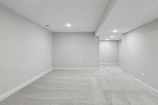 211 N Walnut St, Chaska, MN 55318 - Photo 32