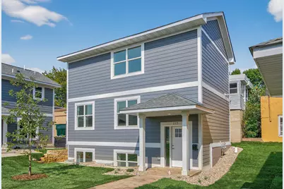 215 N Walnut Street, Chaska, MN 55318 - Photo 2
