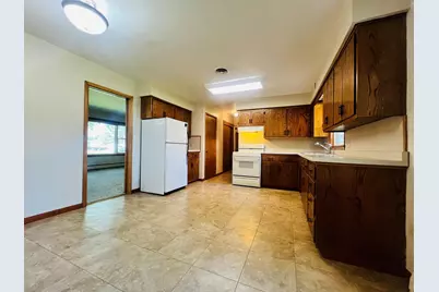 302 Lois Avenue S, Herman, MN 56248 - Photo 6