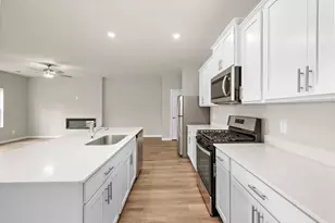 371 Florence Ave S, Annandale, MN 55302 - Photo 6