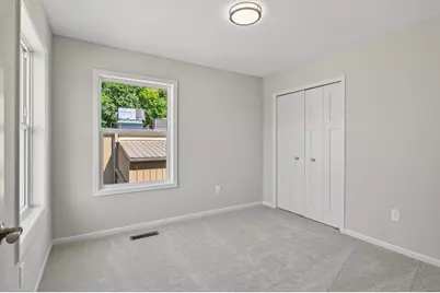 217 N Walnut Street, Chaska, MN 55318 - Photo 18