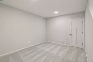 217 N Walnut St, Chaska, MN 55318 - Photo 26