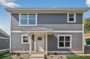 217 N Walnut St, Chaska, MN 55318 - Photo 4