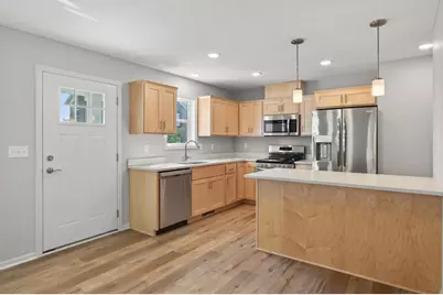 217 N Walnut Street, Chaska, MN 55318 - Photo 10