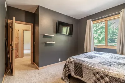 124 Jay Street, Le Sueur, MN 56058 - Photo 32