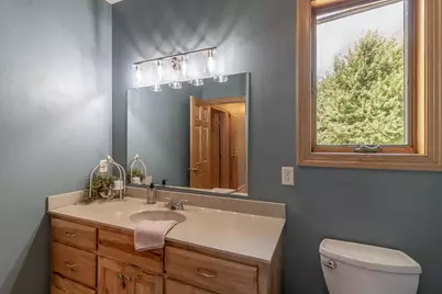 124 Jay Street, Le Sueur, MN 56058 - Photo 34