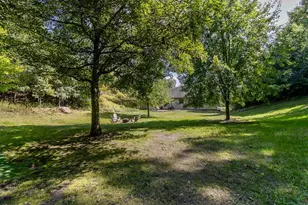 124 Jay St, Le Sueur, MN 56058 - Photo 52