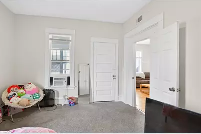 675 Lowry Avenue NE, Minneapolis, MN 55418 - Photo 8