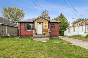 221 15th St N, Moorhead, MN 56560 - Photo 1