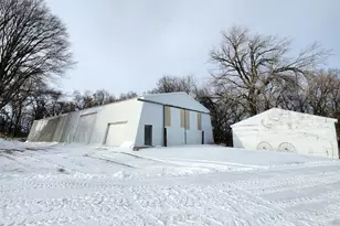 33796 Co Rd 11, Olivia, MN 56277 - Photo 2