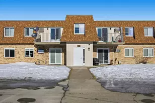 2320 20th Ave S, Fargo,  58103 - Photo 2