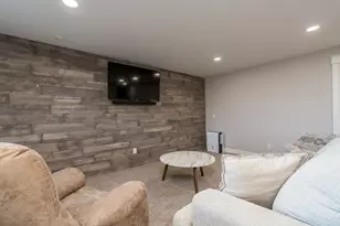 320 Grovebrook Ct, Mankato, MN 56001 - Photo 24