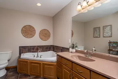 320 Grovebrook Court, Mankato, MN 56001 - Photo 30