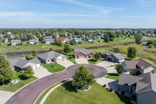 320 Grovebrook Ct, Mankato, MN 56001 - Photo 44