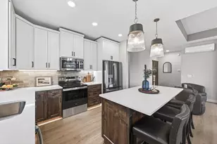 1225 Honeysuckle Ln, Cambridge, MN 55008 - Photo 12