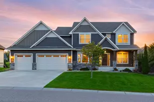 5915 Black Oaks Ln N, Plymouth, MN 55446 - Photo 1