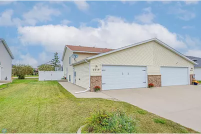 4719 Townsite Place S, Fargo, ND 58104 - Photo 1