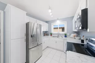 13396 Hughes Ct, Apple Valley, MN 55124 - Photo 8