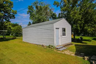 204 W 2nd St, Starbuck, MN 56381 - Photo 6