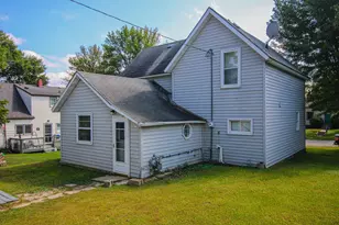 204 W 2nd St, Starbuck, MN 56381 - Photo 4