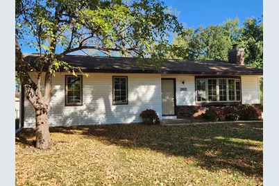 1322 20th Street W, Hastings, MN 55033 - Photo 1