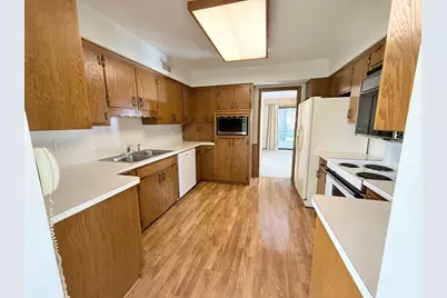 4835 Yorktown Lane N, Plymouth, MN 55442 - Photo 26