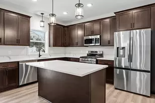 578 Sienna Dr, Watertown, MN 55388 - Photo 10