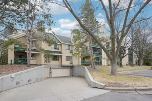 7621 Edinborough Way, Edina, MN 55435 - Photo 38